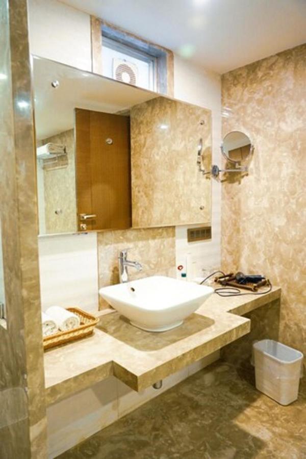 Hotel Winway Indore Luaran gambar