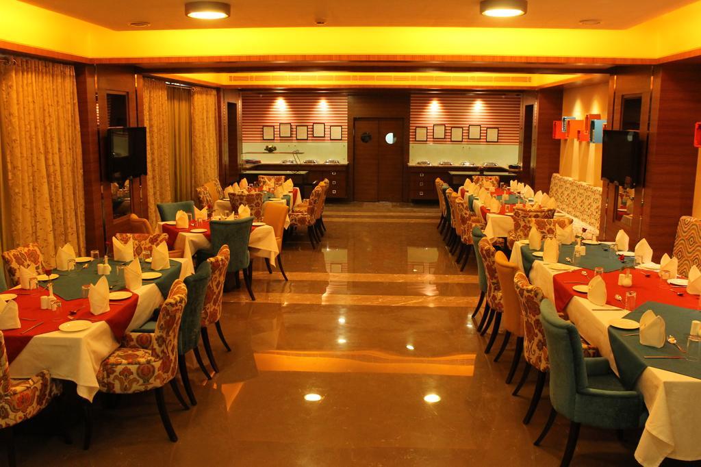 Hotel Winway Indore Luaran gambar