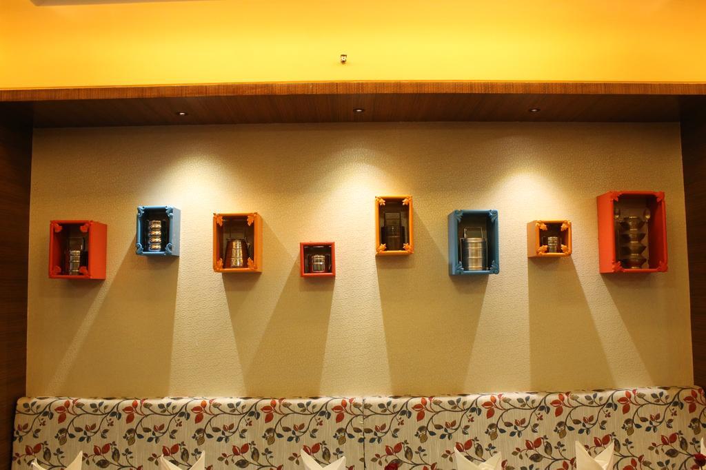 Hotel Winway Indore Luaran gambar